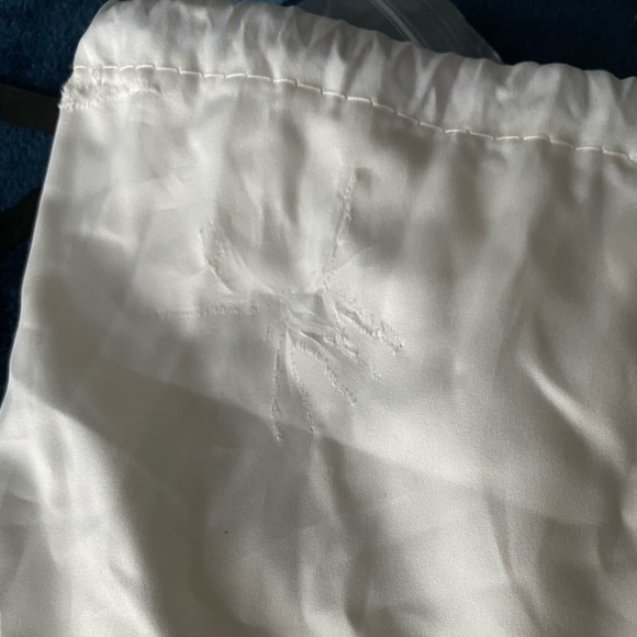 Gucci Cream Dust Bag - Picture 4 of 4